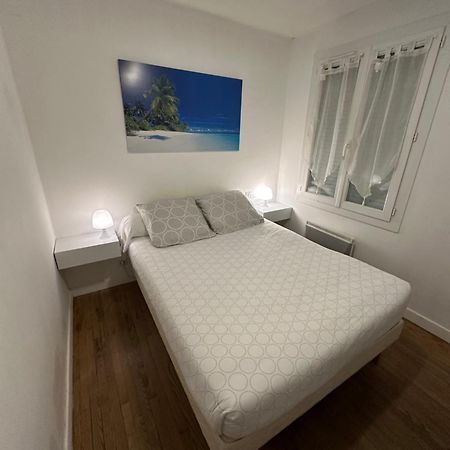 Villa Des Palmiers, Chambre 3, Lit Double Villeneuve-sur-Lot Kültér fotó
